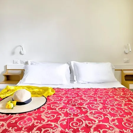 Hotel Clara-2
